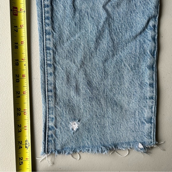 WE THE FREE Distressed Cropped Straight Leg Button Fly Jeans Women’s Size 28 - Picture 7 of 8